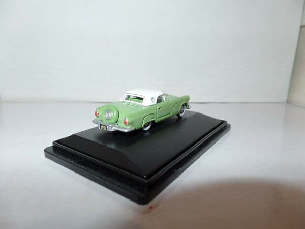 Oxford 87TH56003 TH56003 1/87 HO Scale Ford Thunderbird 1956 Sage Green / White